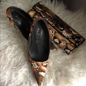 Aldo pumps & matching clutch .
